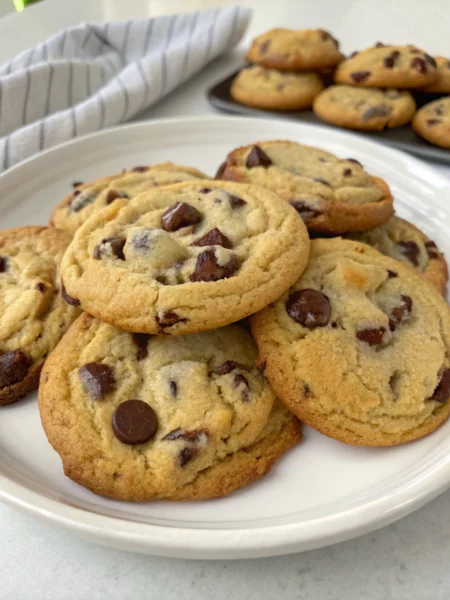 Easy Chocolate Chip Cannoli Cookies